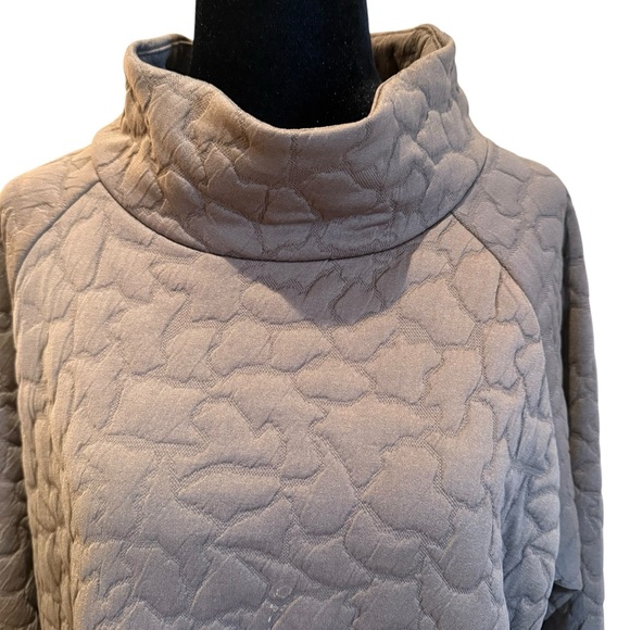 Joe Fresh Textured Tunic - Picture 2 of 4